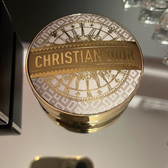 Dior Forever Refillable Case Grand Bal- Holiday 2024 - Picture 2 of 7